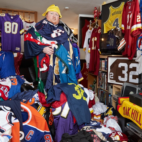 Meet Your Posher, Adam - Picture 8 of 16